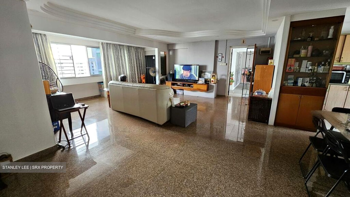 Blk 831 Jurong West Street 81 (Jurong West), HDB Executive #514387541
